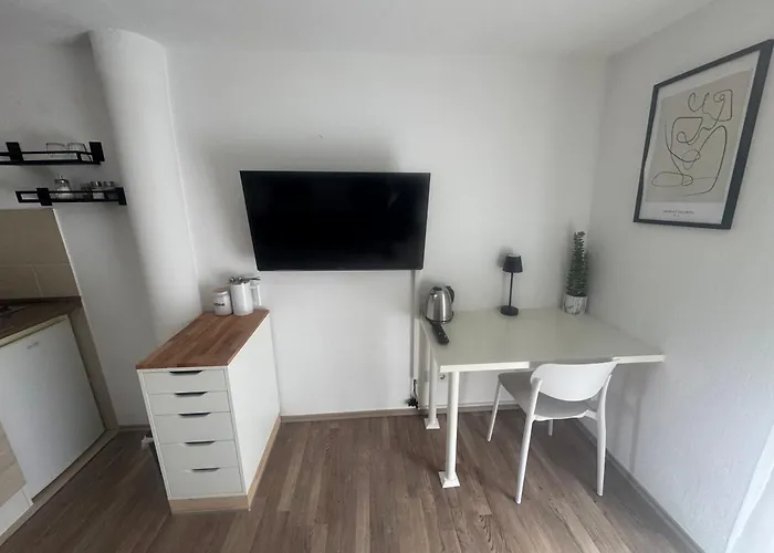 Apartment Hideaway家 *